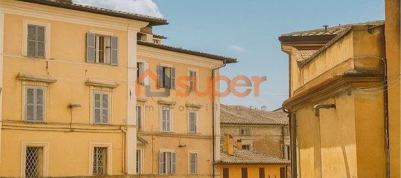 6 bedrooms Apartment in Perugia, Italy No. 310992 2
