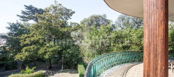 7 bedrooms Villa in Naples, Italy No. 207313 17