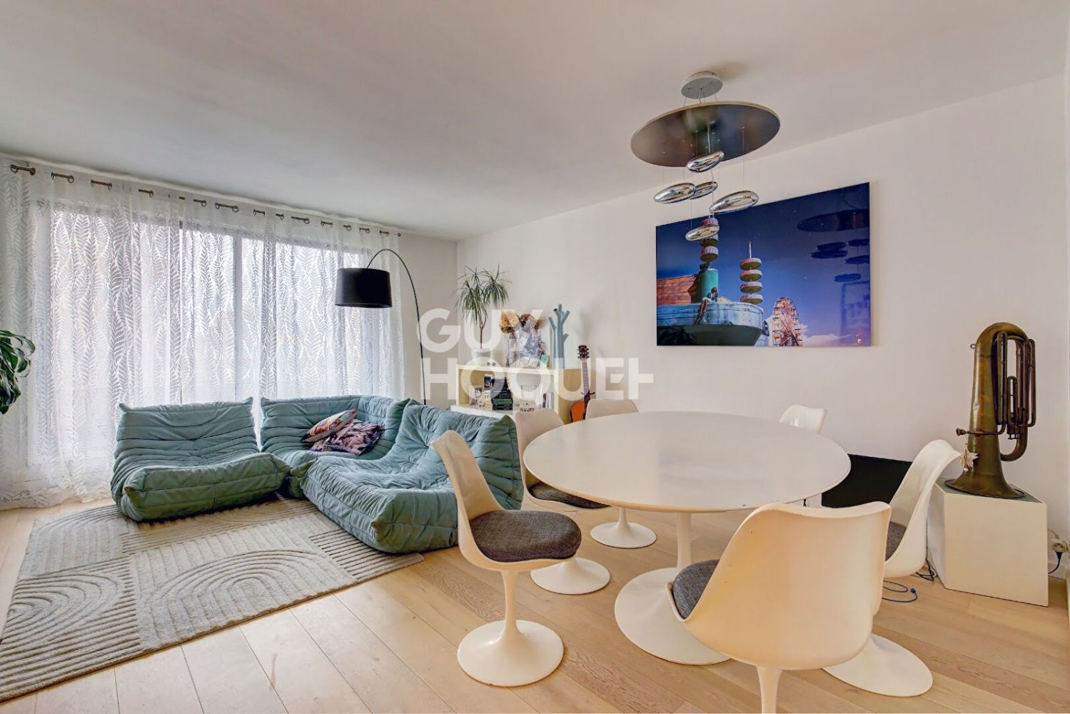 Apartamento de 2 dormitorios en Levallois-Perret, France No. 190560