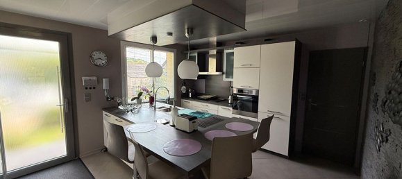 4 bedrooms House in Issancourt-et-Rumel, France No. 332065 10