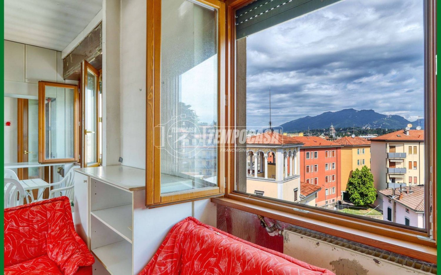 1 bedroom Apartment in Varese, Italy No. 291577