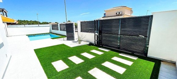 3 Schlafzimmer Villa in Pilar de la Horadada, Spain, Nr. 14521 3