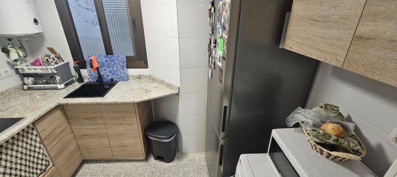 3 bedrooms Apartment in Castellon de la Plana, Spain No. 171954 4