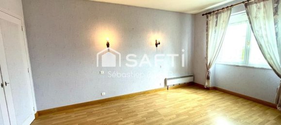 5 chambres Maison à Saint-Georges-Buttavent, France No. 310292 12