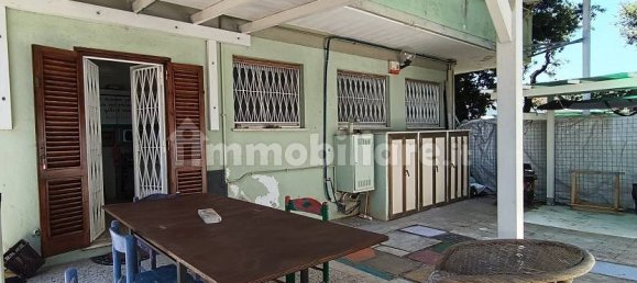 Вилла с 2 спальнями в Фьюмичино, Италия № 304045 19