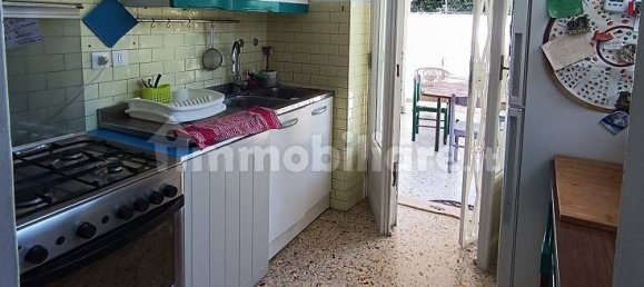 Вилла с 2 спальнями в Фьюмичино, Италия № 304045 16