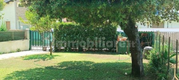 Вилла с 2 спальнями в Фьюмичино, Италия № 304045 7