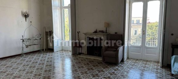 3 bedrooms Apartment in Naples, Italy No. 189703 12