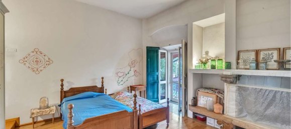 14 rooms House in Campogalliano, Italy No. 295669 23