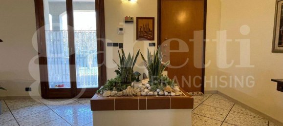 3 bedrooms Villa in Monte San Pietro, Italy No. 222499 14