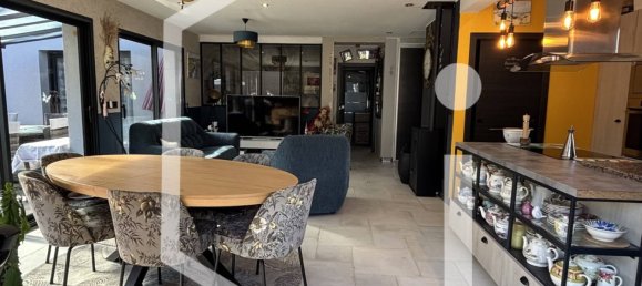 3 Schlafzimmer Villa in Cosne-Cours-sur-Loire, France, Nr. 203176 11