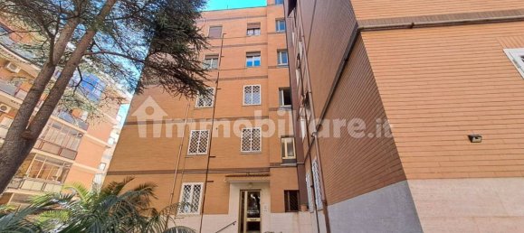 2 Schlafzimmer Wohnung in Rome, Italy, Nr. 216967 17
