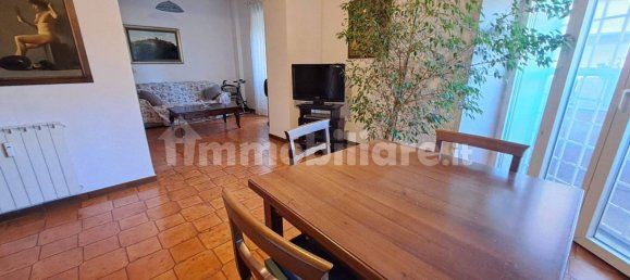 2 Schlafzimmer Wohnung in Rome, Italy, Nr. 216967 10