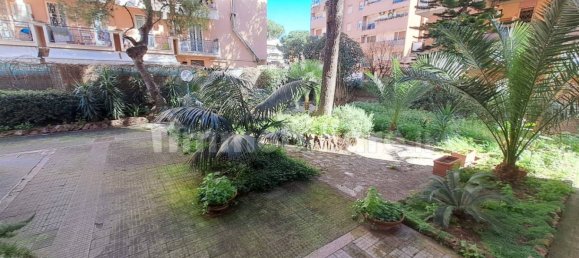 2 Schlafzimmer Wohnung in Rome, Italy, Nr. 216967 4