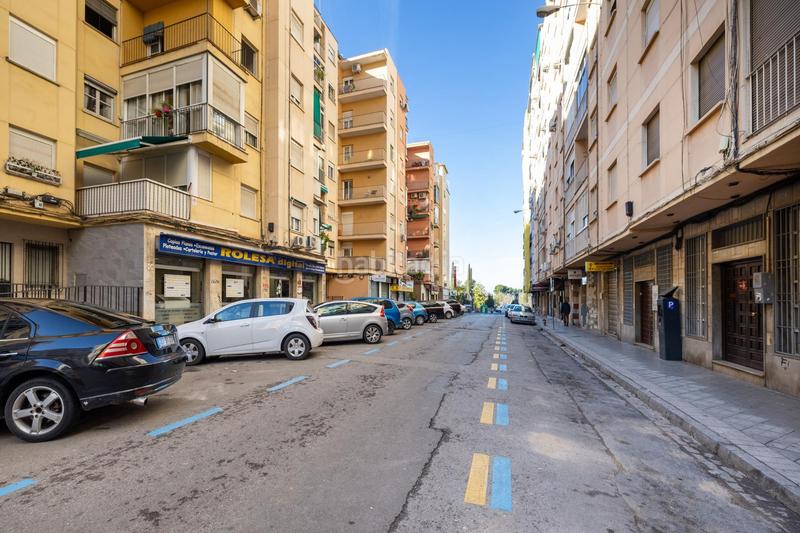 360m² Commercial property in Granada, Spain No. 24416
