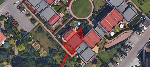 Dúplex de 3 habitaciónes en Tradate, Italy No. 315062 4