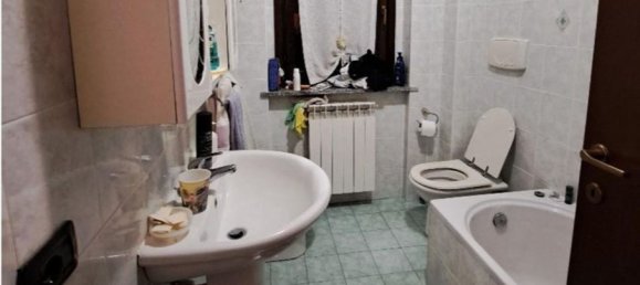 Dúplex de 3 habitaciónes en Tradate, Italy No. 315062 16