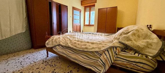 4 rooms House in Nulvi, Italy No. 266956 10