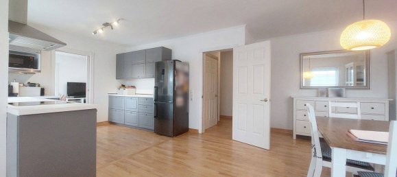 6 rooms Townhouse in Kitzingen, Germany No. 261028 2