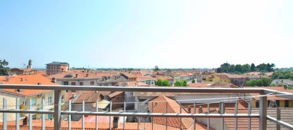 2 bedrooms Apartment in Cigliano, Italy No. 311443 13