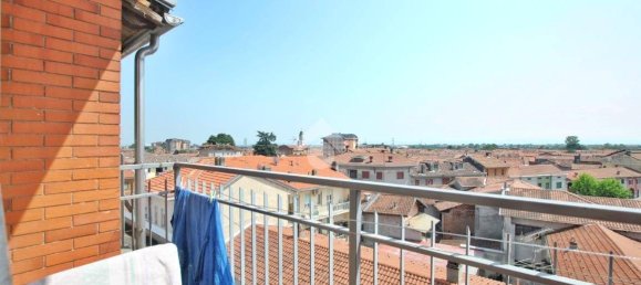 2 bedrooms Apartment in Cigliano, Italy No. 311443 11