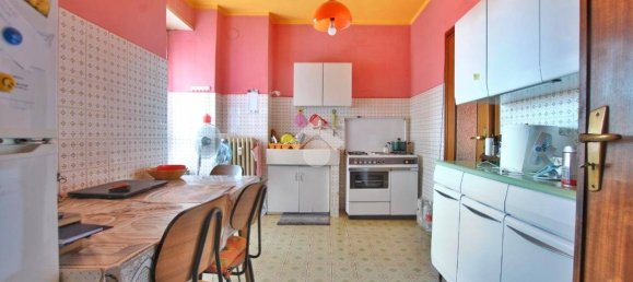 2 bedrooms Apartment in Cigliano, Italy No. 311443 6