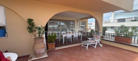 3 bedrooms Penthouse in Santa Marinella, Italy No. 273961 5