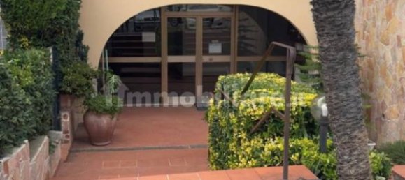 3 bedrooms Penthouse in Santa Marinella, Italy No. 273961 3
