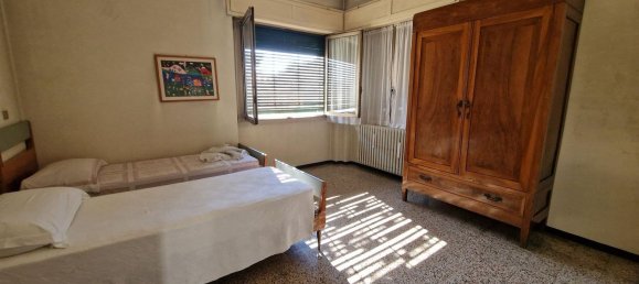 Villa de 5 dormitorios en Giussano, Italy No. 364330 28