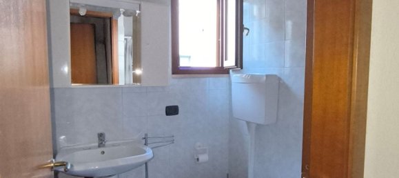2 rooms Duplex in Montalcino, Italy No. 307645 7