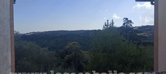 4 rooms Apartment in Viterbo, Italy No. 32141 16