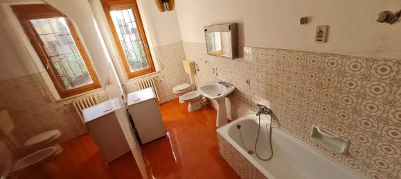 Casa de 6 habitaciónes en Monteriggioni, Italy No. 125224 16