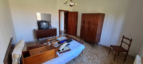 Casa de 6 habitaciónes en Monteriggioni, Italy No. 125224 13