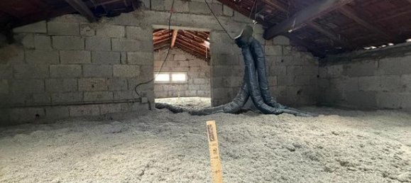 Casa de 4 dormitorios en Mercuer, France No. 305071 9