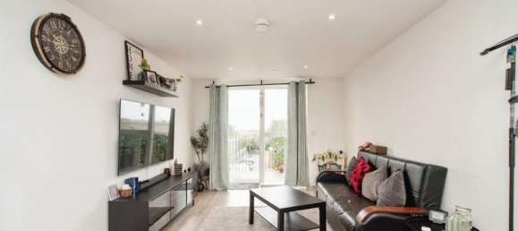 2 bedrooms Apartment in Watford, United Kingdom No. 6101 2