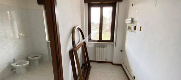 7-salle Maison à Samarate, Italy No. 163809 31