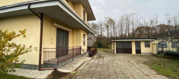 7-salle Maison à Samarate, Italy No. 163809 34