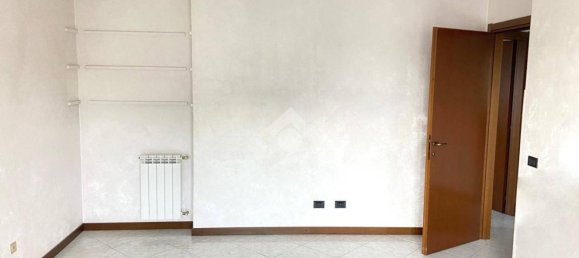 7-salle Maison à Samarate, Italy No. 163809 24