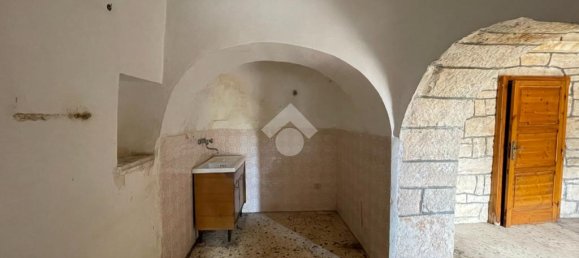 Дом с 3 спальнями в Чистернино, Италия № 322158 12