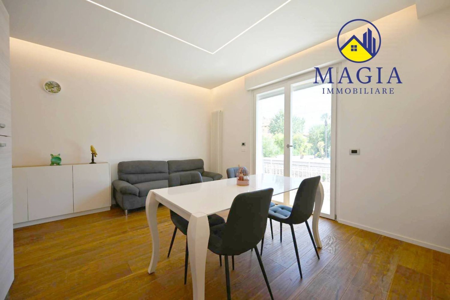 3 bedrooms Apartment in San Benedetto del Tronto, Italy No. 296817