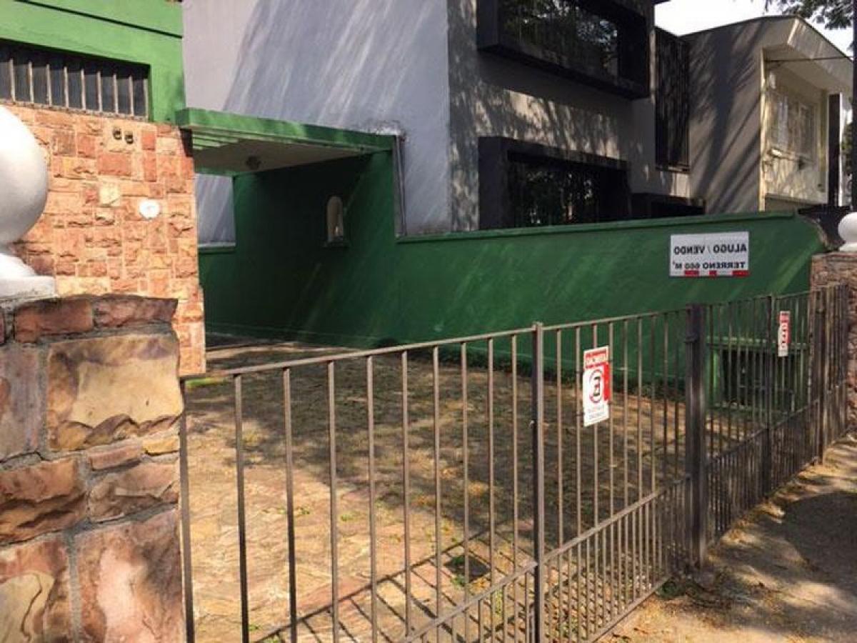 Casa de 4 dormitorios en Sao Paulo, Brazil No. 448514