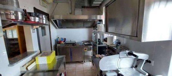 1-Zimmer Gewerbliche Immobilie in Caravate, Italy, Nr. 260088 7