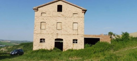 11-Zimmer Haus in San Severino Marche, Italy, Nr. 17791 3