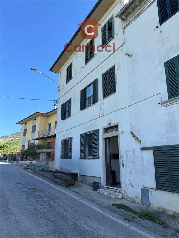 2 chambres Appartement à Uzzano, Italy No. 354037