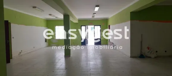137m² Commercial property in Beja, Portugal No. 33168 7