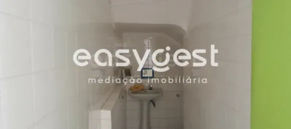 137m² Commercial property in Beja, Portugal No. 33168 5