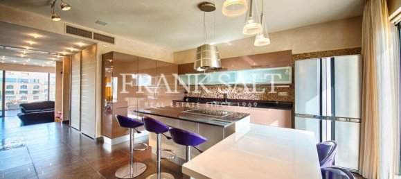 Пентхаус с 3 спальнями в Сент-Джулианс, Мальта № 6718 4