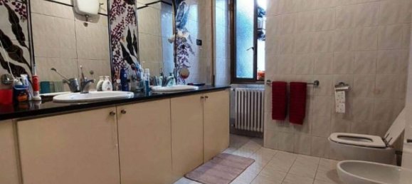 Apartamento de 3 dormitorios en Rome, Italy No. 281087 10