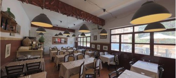 6 rooms Commercial property in Rome, Italy No. 279164 15