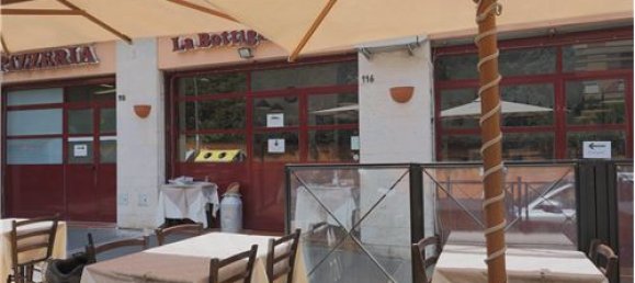 6 rooms Commercial property in Rome, Italy No. 279164 21